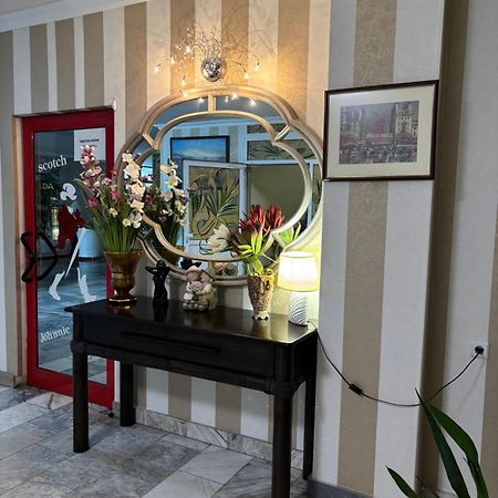 Apart Hotel Central Razgrad Exterior photo